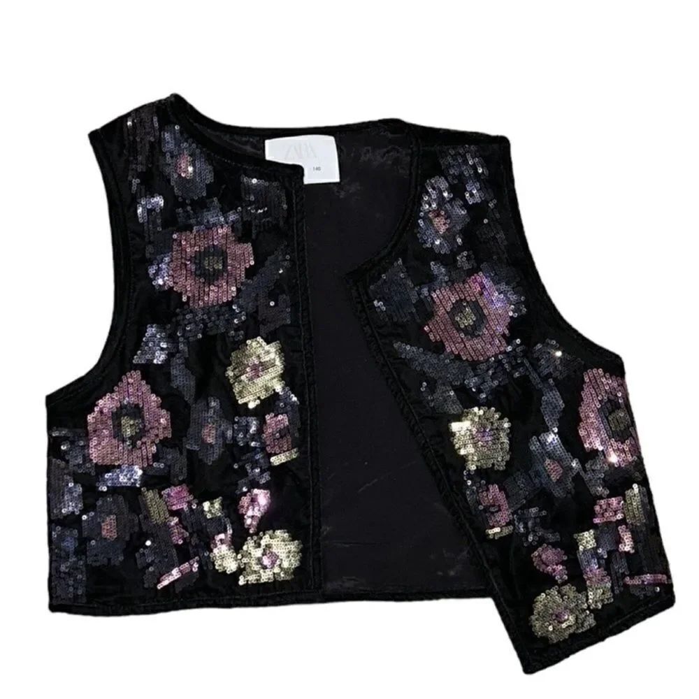 Zara Kids Girls Velvet Sequins Open-front Black
Vest(Size 9-10)
